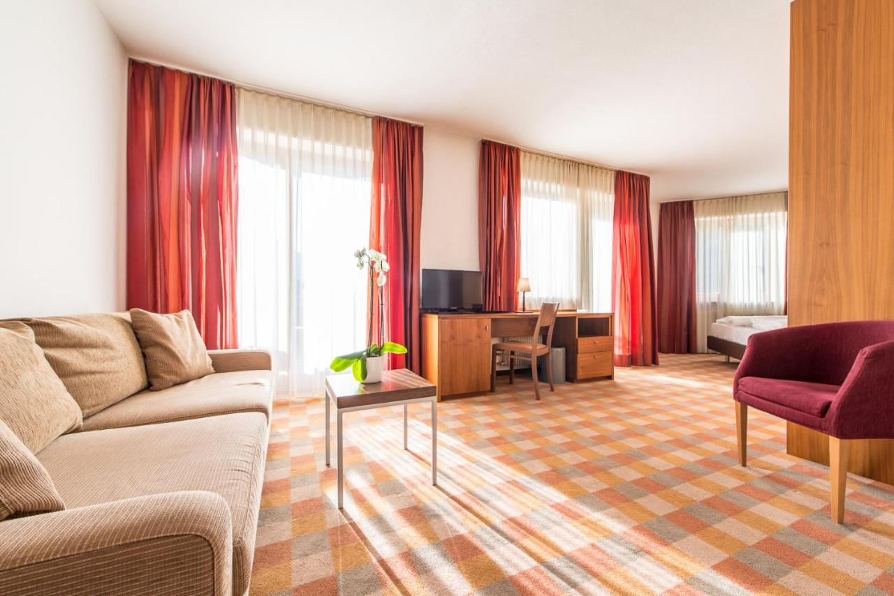 Hotel Tubris Κάμπο Τούρες Εξωτερικό φωτογραφία